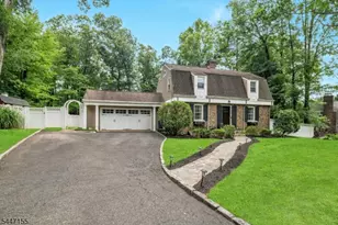 2640 Crest Ln, Scotch Plains Township, NJ 07076 - Photo 46