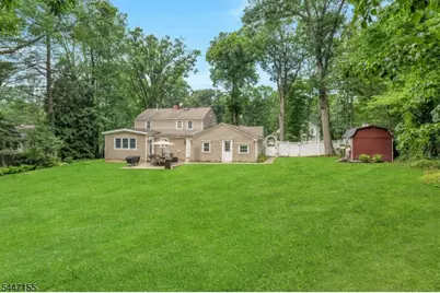 2640 Crest Ln, Scotch Plains Township, NJ 07076 - Photo 38