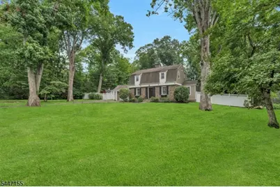 2640 Crest Ln, Scotch Plains Township, NJ 07076 - Photo 44