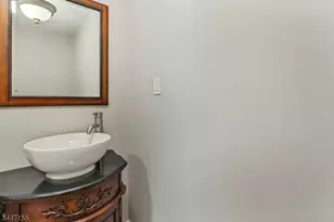 2640 Crest Ln, Scotch Plains Township, NJ 07076 - Photo 20