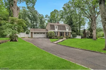 2640 Crest Ln, Scotch Plains Township, NJ 07076 - Photo 42