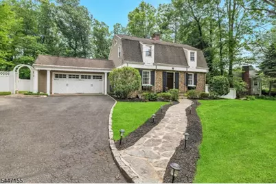 2640 Crest Ln, Scotch Plains Township, NJ 07076 - Photo 2
