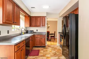 24 Faesch Ct, Rockaway Township, NJ 07866 - Photo 8