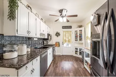 86 Summit Ave, Phillipsburg, NJ 08865 - Photo 14