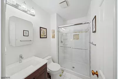 20 Foxwood Dr, Morris Plains, NJ 07950 - Photo 14