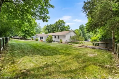 958 Cedar Dr, Stillwater Twp., NJ 07860 - Photo 2