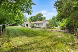 958 Cedar Dr, Stillwater Twp., NJ 07860 - Photo 2