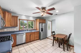 958 Cedar Dr, Stillwater Twp., NJ 07860 - Photo 10