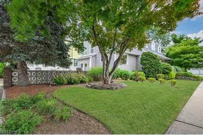 1 Buena Vista Ave, Hawthorne, NJ 07506 - Photo 2