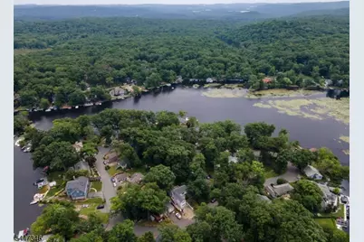 1 Strawberry Point Drive, Byram Township, NJ 07821 - Photo 28