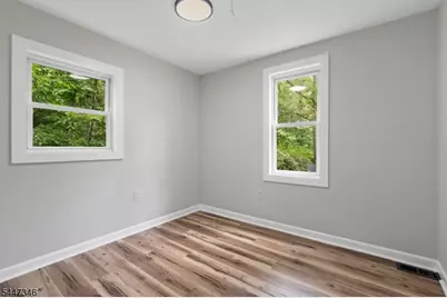 1 Strawberry Point Drive, Byram Township, NJ 07821 - Photo 10
