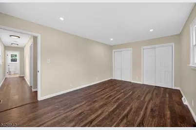 34 Nestor St, Franklin, NJ 07416 - Photo 6