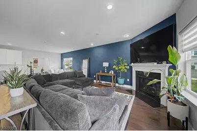 1106 Navigator Ave, Marlboro Township, NJ 07746 - Photo 12