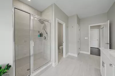 1106 Navigator Ave, Marlboro Township, NJ 07746 - Photo 18