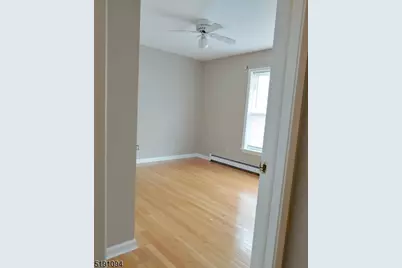 3 Teneyck Ave #B, Greenwood Lake, NY 10925 - Photo 16