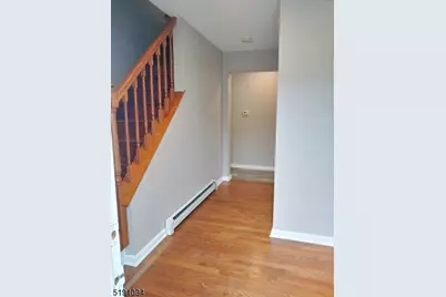 3 Teneyck Ave #B, Greenwood Lake, NY 10925 - Photo 2