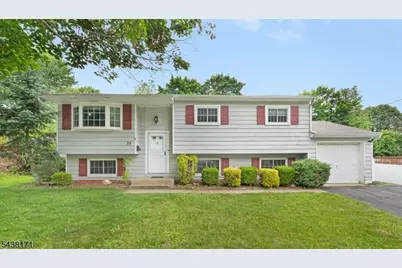 35 Saint Marys Dr, Roxbury Township, NJ 07876 - Photo 1