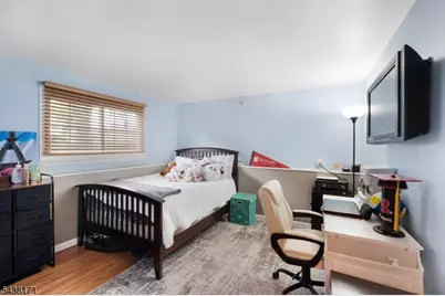 35 Saint Marys Dr, Roxbury Township, NJ 07876 - Photo 20