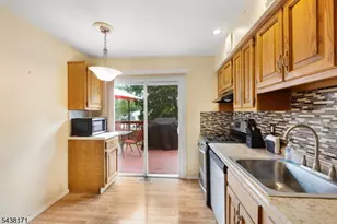 35 Saint Marys Dr, Roxbury Township, NJ 07876 - Photo 6
