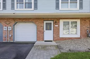 109 Lenape Trail, Washington Boro, NJ 07882 - Photo 4