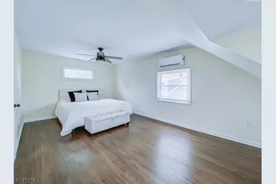 1915 Crescent Pkwy, Linden, NJ 07036 - Photo 18