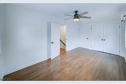 1915 Crescent Pkwy, Linden, NJ 07036 - Photo 22