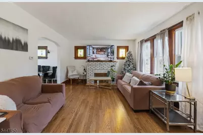 56 Summer St, Hawthorne, NJ 07506 - Photo 2