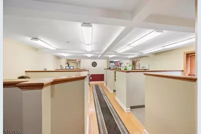 6 Leigh St, Clinton, NJ 08809 - Photo 4