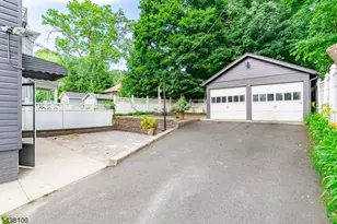 228 Duane St, Orange, NJ 07050 - Photo 24