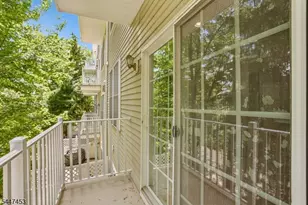 118 Donato Cir, Scotch Plains Township, NJ 07076 - Photo 28