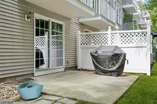 118 Donato Cir, Scotch Plains Township, NJ 07076 - Photo 28