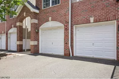118 Donato Cir, Scotch Plains Township, NJ 07076 - Photo 2