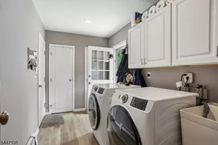26 Almroth Dr, Wayne, NJ 07470 - Photo 16