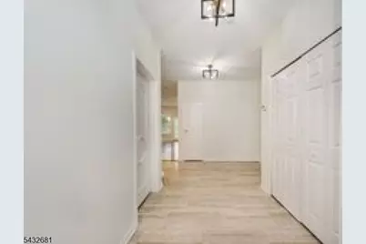 8103 Burgundy Way, Wayne, NJ 07470 - Photo 4