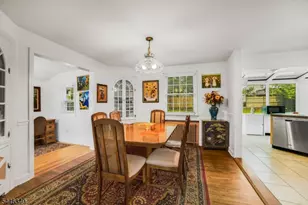25 Lake Dr W, Wayne, NJ 07470 - Photo 8