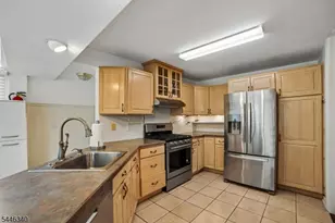 25 Lake Dr W, Wayne, NJ 07470 - Photo 12