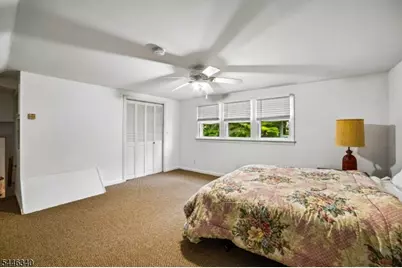 25 Lake Dr West, Wayne, NJ 07470 - Photo 30
