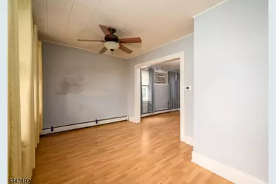 710 McGillvray Pl, Linden, NJ 07036 - Photo 4