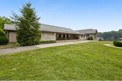 211 Wawayanda Rd, Vernon, NJ 07422 - Photo 36