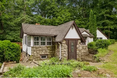211 Wawayanda Rd, Vernon, NJ 07422 - Photo 2