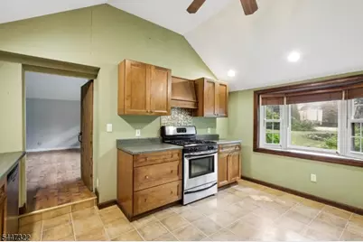 211 Wawayanda Rd, Vernon, NJ 07422 - Photo 18