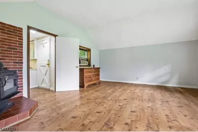 211 Wawayanda Rd, Vernon, NJ 07422 - Photo 20