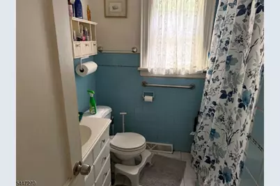 304 Goffle Rd, Hawthorne, NJ 07506 - Photo 6