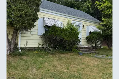 304 Goffle Rd, Hawthorne, NJ 07506 - Photo 6