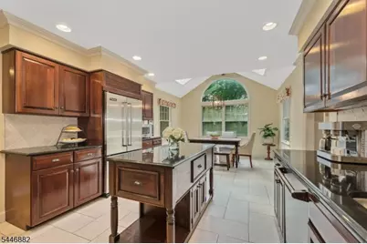 33 Willow Dr, Chester, NJ 07930 - Photo 12
