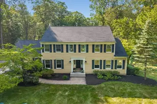 33 Willow Dr, Chester, NJ 07930 - Photo 1