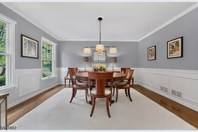 33 Willow Dr, Chester, NJ 07930 - Photo 8