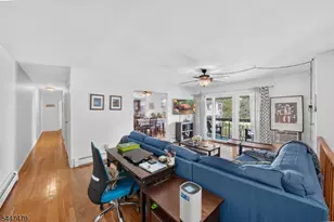 34 Deanna Dr, Hillsborough Township, NJ 08844 - Photo 4