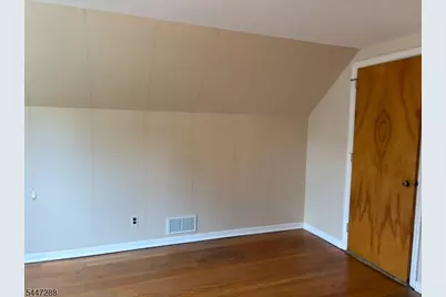 33 Longacre Drive, Livingston, NJ 07039 - Photo 26