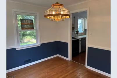 33 Longacre Drive, Livingston, NJ 07039 - Photo 6